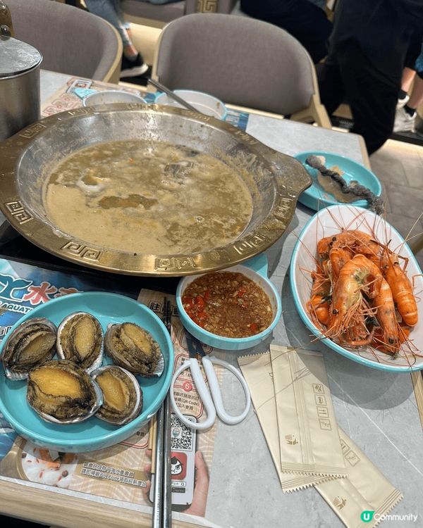 近期最紅打邊爐放題熱點~ 一定係呢間店舖，因為勁多新鮮海產可...