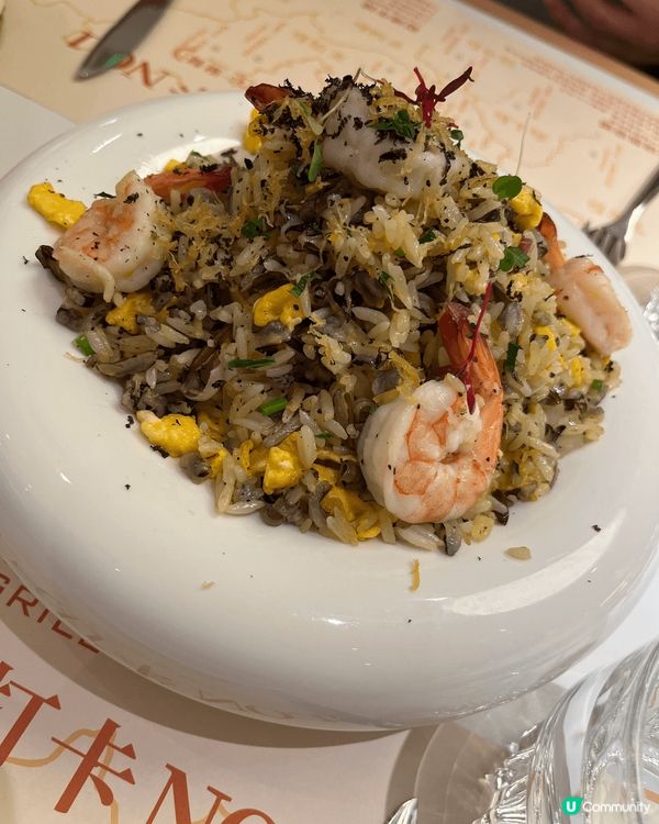 係深圳食岩烤牛排，平均200蚊一位 有埋 甜品 飲品 小食 ...