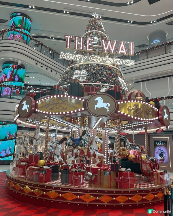 我喜歡維港的自然日落，我喜歡室內的遊樂場聖誕燈飾，我喜歡閃令...