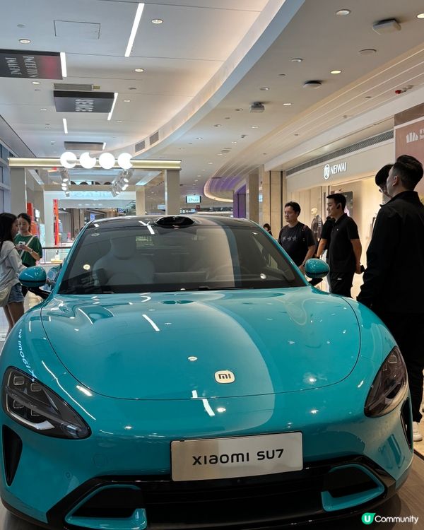 深圳打卡好去處,估唔到商場裏面竟然有部Tiffany Blu...