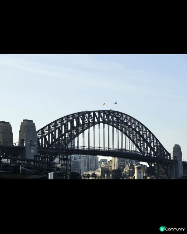 這些照片是在 Sydney Darling Harbour ...