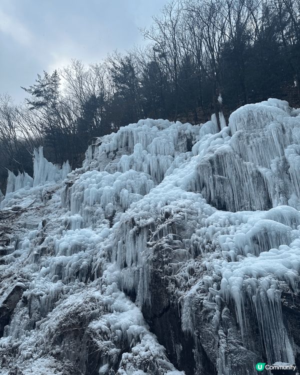 Do I冰谷不只可以玩雪，溪谷景色也是相當美麗。如果在冬日去...