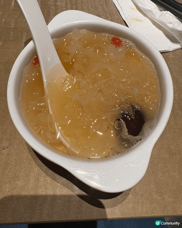 去?深圳灣海岸城觀蠔食海鮮，生蠔??、赤貝同蟶子皇都新鮮又美...