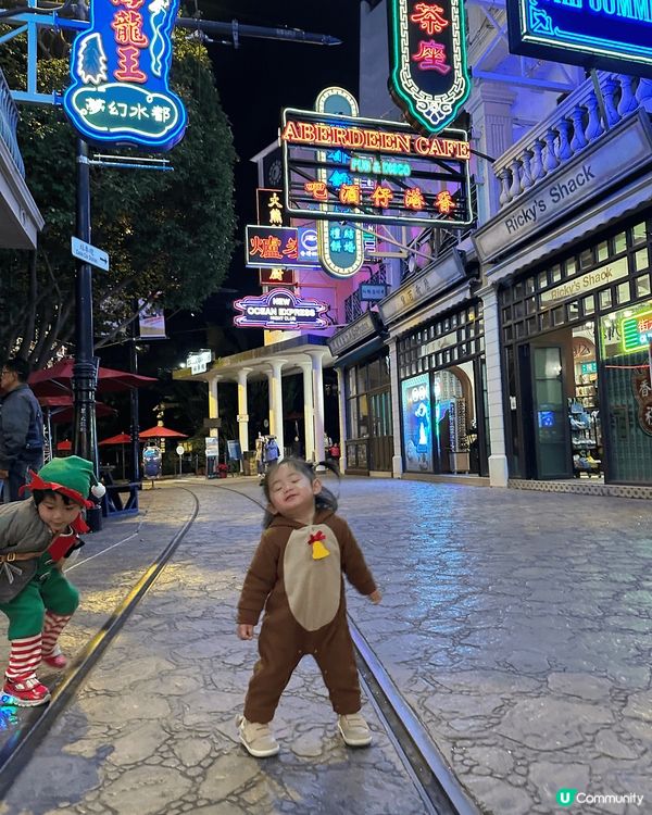 海洋公園海洋奇觀水族館及香港老大街，感受一下以前香港風貌