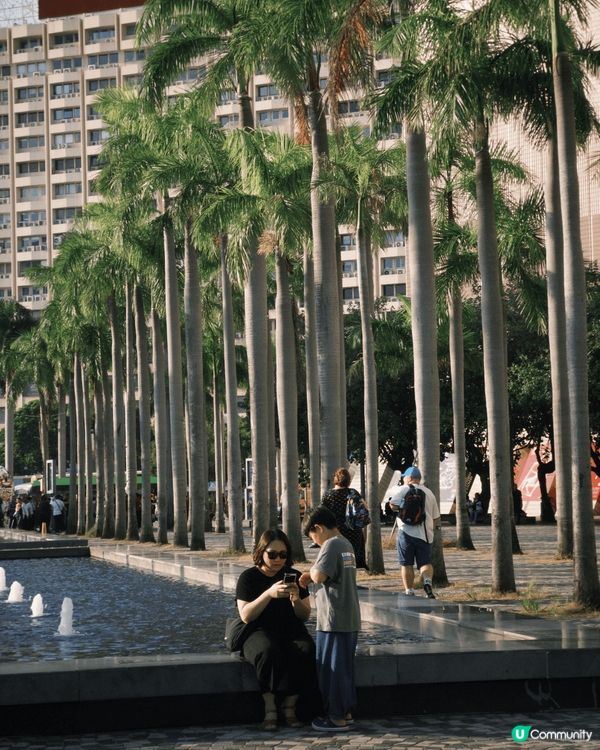 因為我自己住屯門，好少會出去維港，每次自己一個去到維港?時候...