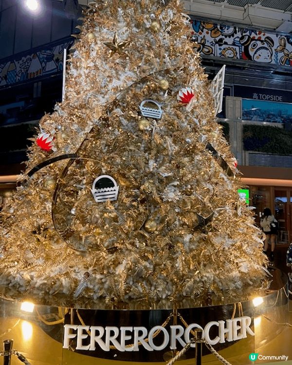 第一福圖片是K11的聖誕樹， 第二幅是朗豪坊的聖誕樹，第三幅...