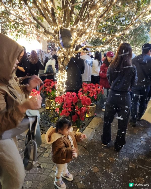 人頭湧湧 利東街📸