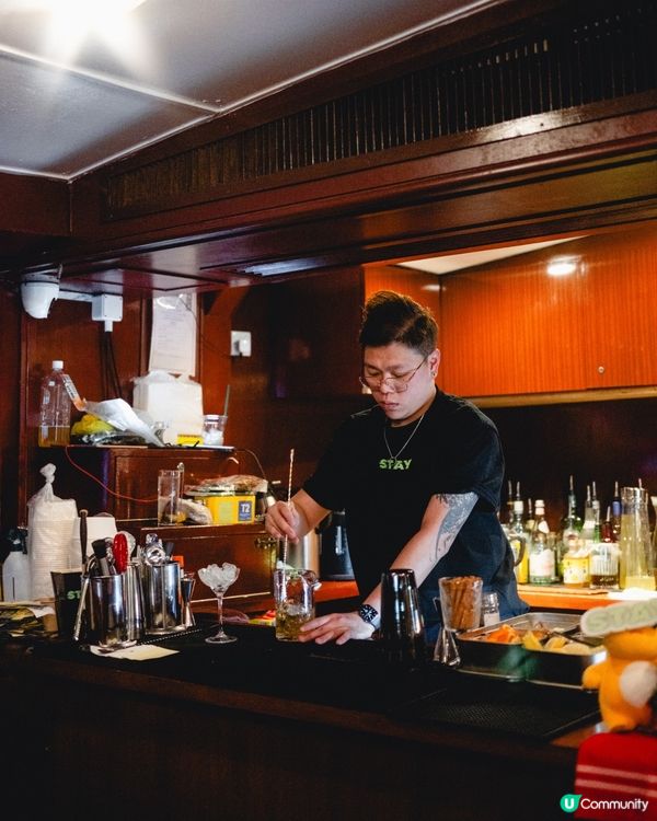 最新打卡熱點！天星小輪復古港式酒吧！