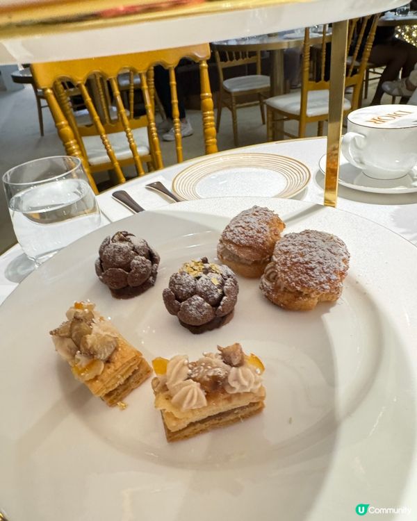 ✨🎄聖誕下午茶回歸！Dior華麗佈置