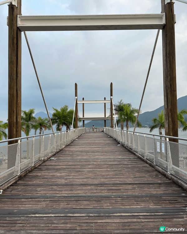 大埔海濱公園打卡一流附近亦有很多美食配套，?晒聖誕想出街日日...