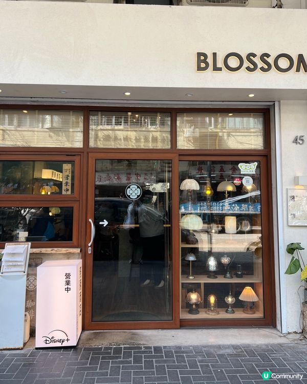 九龍城特色咖啡店☕️ 聯乘大熱韓劇照明商店🩷