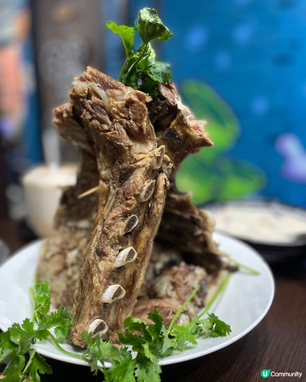 ## 🔥火山排骨正到爆💥  泰國餐廳之旅🤤