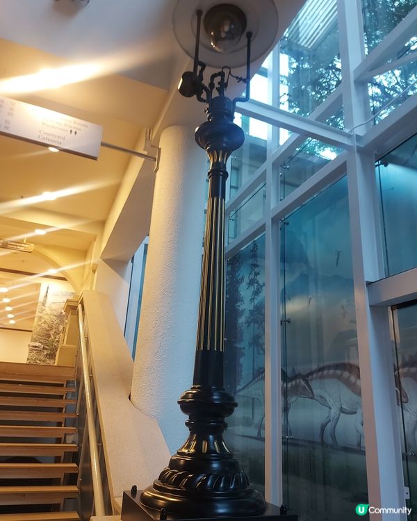 復修都爹利街的煤氣燈