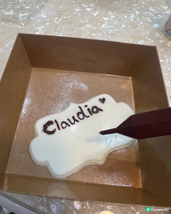 $138就可以設計一個獨一無二嘅蛋糕😍送俾朋友家人一定好開心