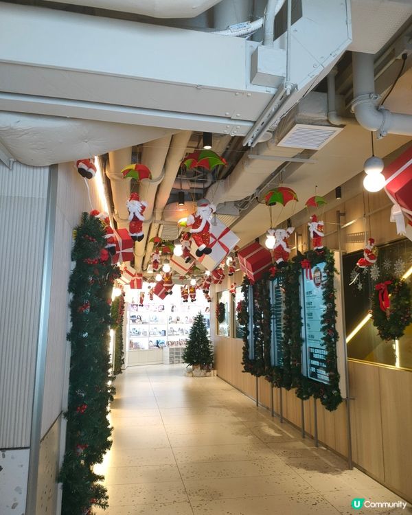 聖誕老人集體跳傘！？🎅🪂 仲未打卡？快啲去啦！