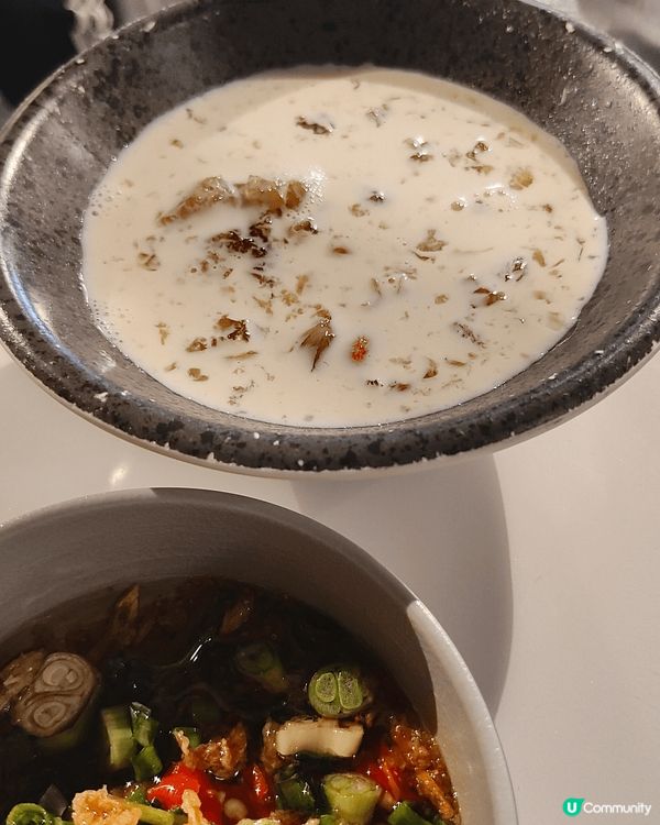 位於旺角家樂坊嘅捌捌陸，主打台式雞煲火鍋任食。呢度仲有全港獨...