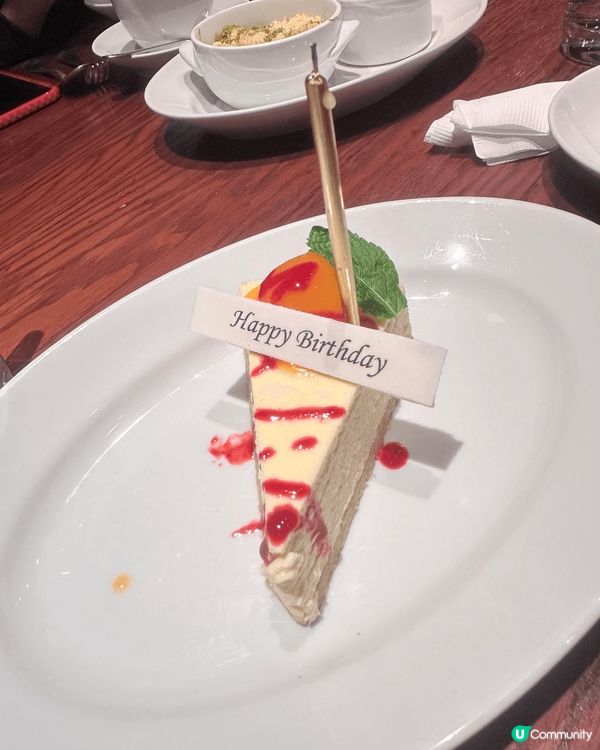 今年生日選了Grand Hyatt Steak House食...