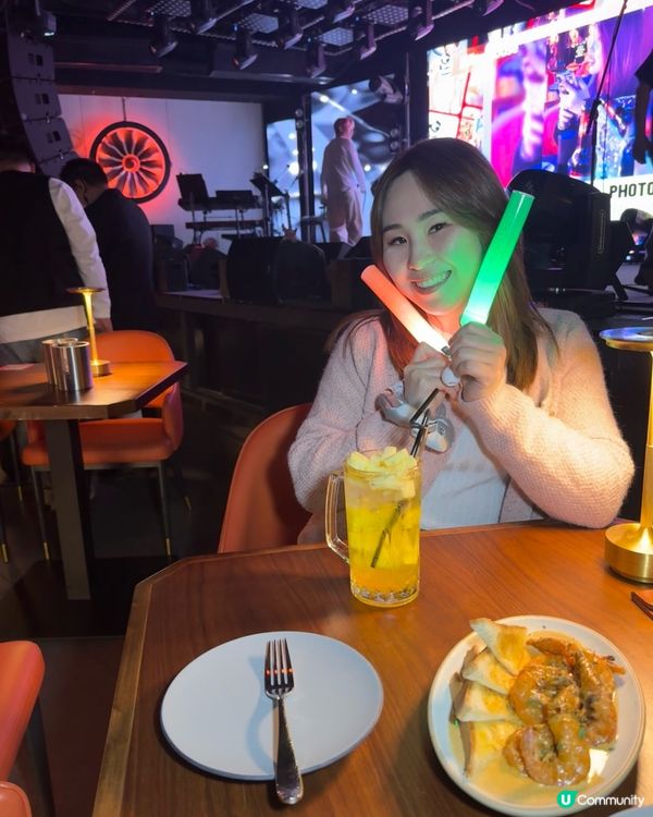 深圳新開星 livehouse🎤🎶  勁有氣氛！現場超爆滿！