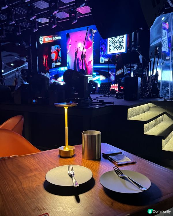 深圳新開星 livehouse🎤🎶  勁有氣氛！現場超爆滿！