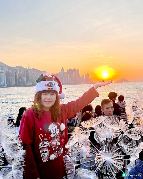 聖誕氣氛樂滿城🧑🏻‍🎄🎄鐘聲歌聲齊共慶🥳