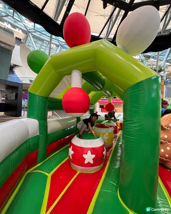 數碼港 Bouncy castle 聖誕嘉年華