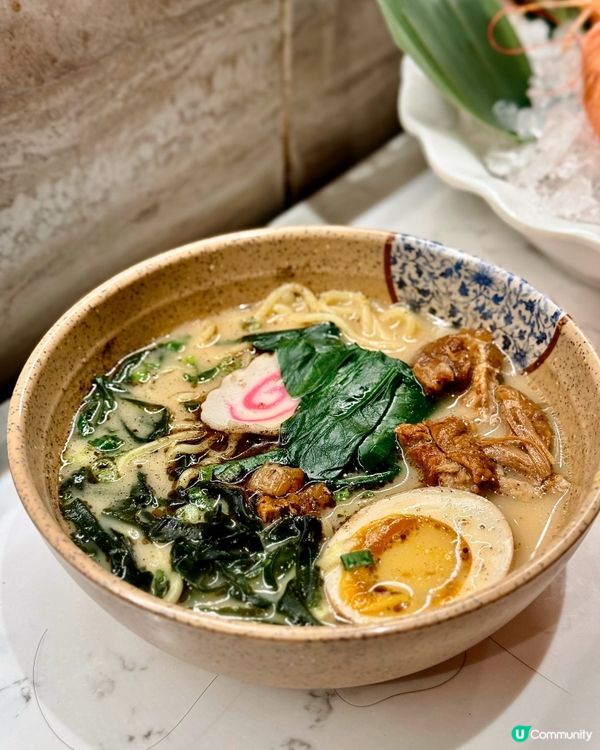 放題竟然有原隻乳豬😱？