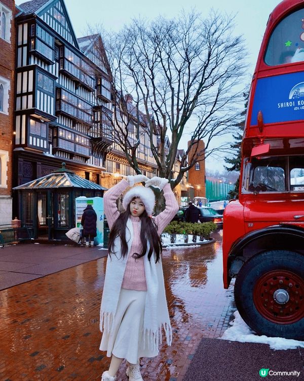 每年都充滿節日氣氛的地方，晚上打卡好靚，而且遊戲好玩同朋友去...