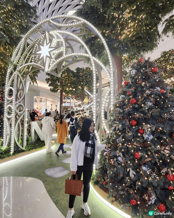 充滿聖誕氣氛嘅Yoho Mall 🎅🏻🎄