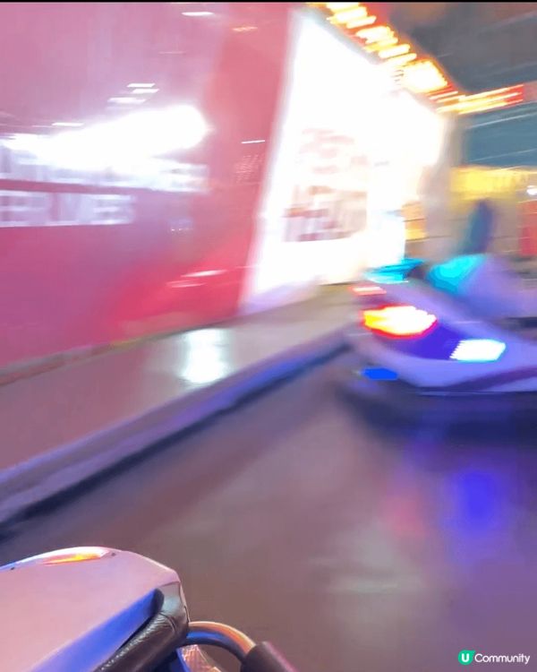 AIA的碰碰車及擁有最刺激的機動遊戲深受我喜歡，相比其他主題...