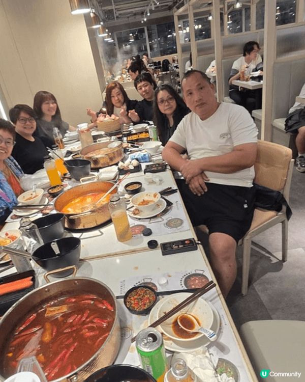 呢啲都係我和屋企人，同埋我屋企附近嘅環境，我都非常喜歡我自己...