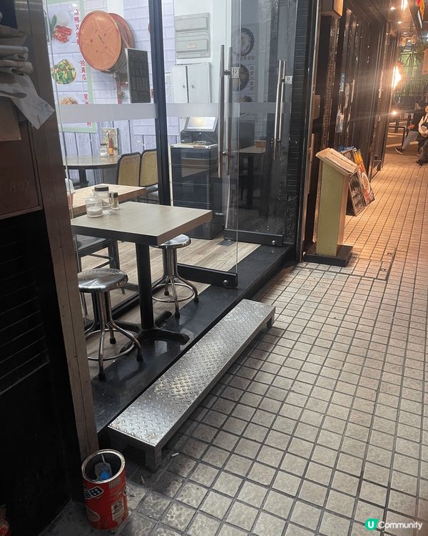 抽煙中焦，夜麻麻等人真要命，做了三文治好彩自己系芝士