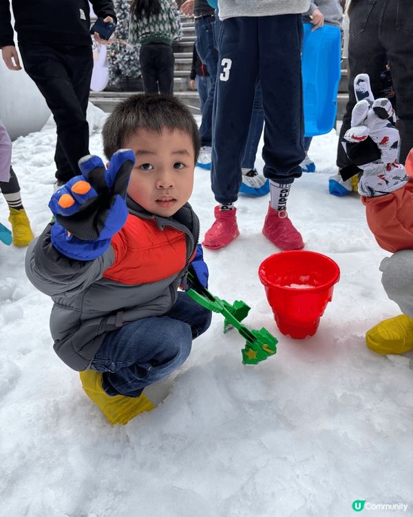 深圳冰雪節，位於深圳會展中心站直達領展商場，趁着冬天一起去玩...