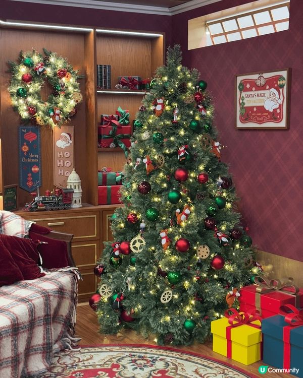 香港都有幾個值得去嘅打卡地方，偏頗港九新界，迪士尼日落影最靚...