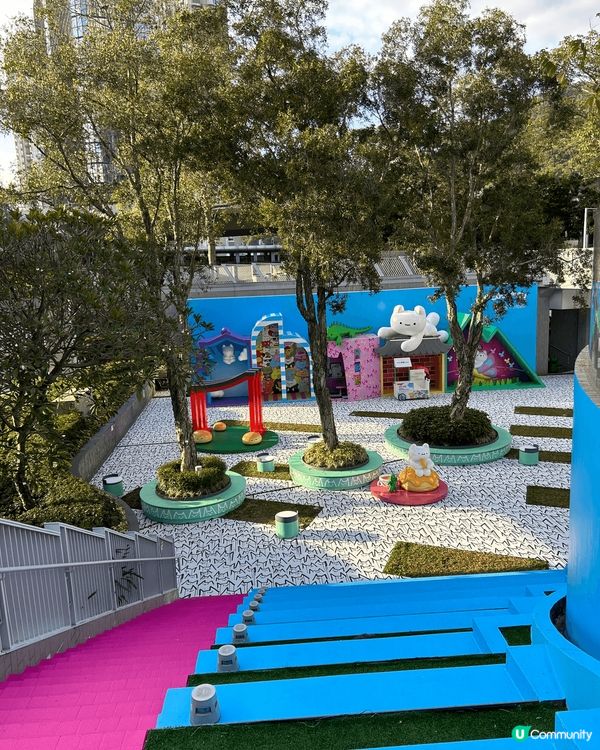 位於荃灣西樓角花園，是一個綠化休憩地方，最近發現有新景象，聞...