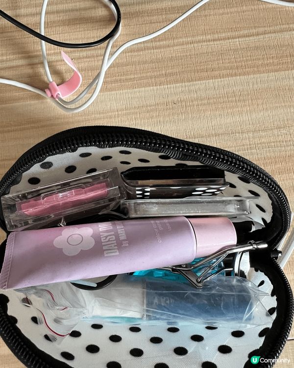 Sasa購礦石美顏瘦面按摩滾輪，緊緻提拉效果～ 勤有功😄
