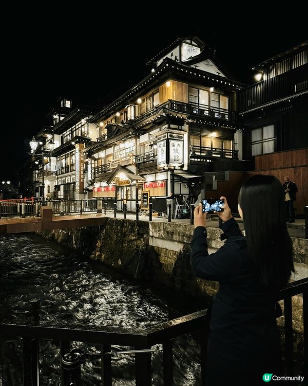 銀山溫泉這個地方十分夢幻，人生必須至少去一次，有機會的話一定...