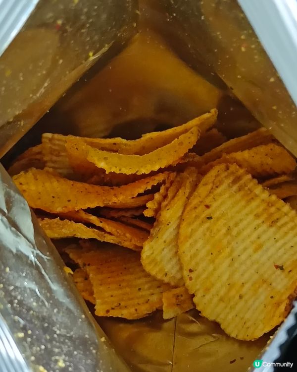 湖池屋濃厚pizza味曲曲薯片