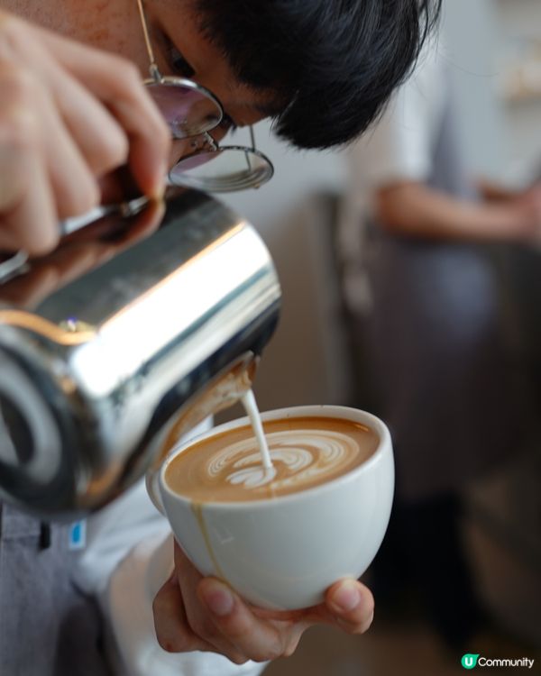 𓍲 𝖡𝗅𝗎𝖾 𝖡𝗈𝗍𝗍𝗅𝖾•巨設計感東涌店開幕🎉