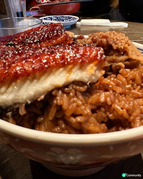 炭燒鰻魚玉子牛肉丼