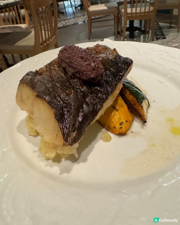 商場內環境不錯的西式餐廳