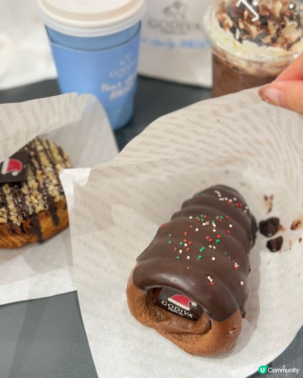 首爾聖誕打卡🎄  汝矣島現代百貨Godiva Cafe🤩