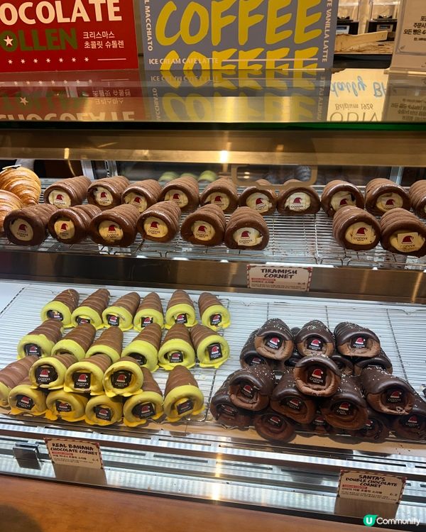 首爾聖誕打卡🎄  汝矣島現代百貨Godiva Cafe🤩