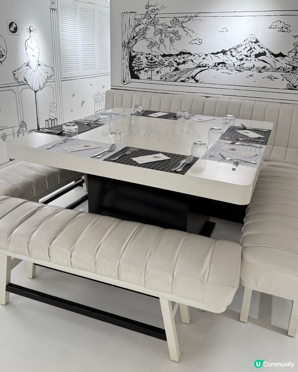 【 走進黑白風的夢幻餐廳 】