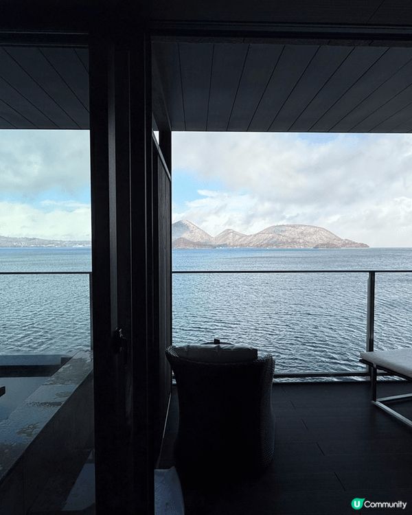 日本北海道的湖之栖溫泉酒店絕對是我這個行程的一大期待點，由一...