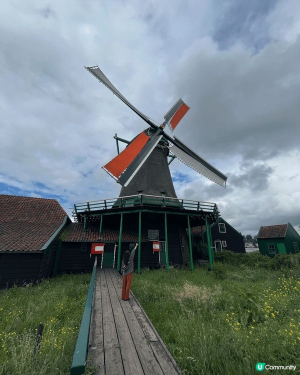 荷蘭阿姆斯特丹景非常多，不論是梵高博物館、運河大街、風車村、...