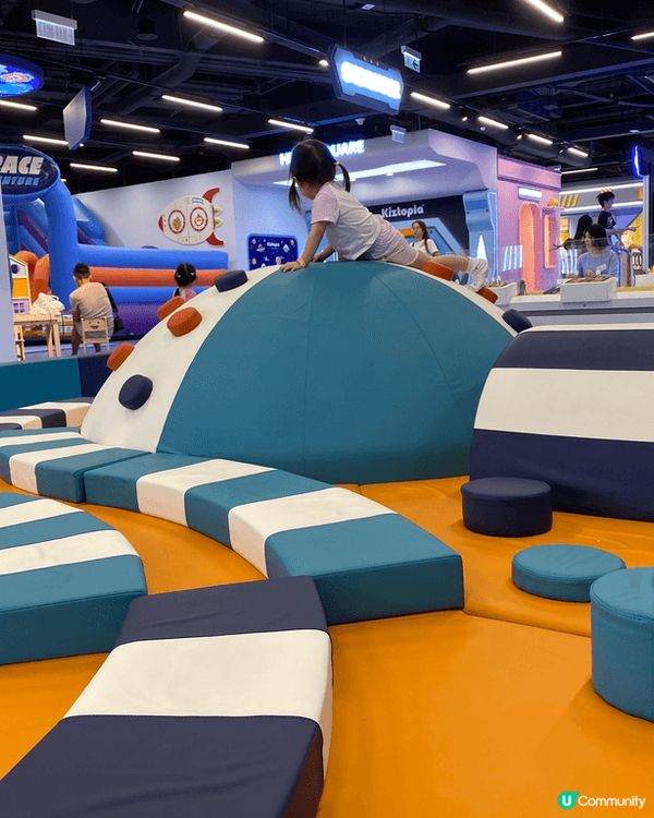 Kiztopia係一個令小朋友好歡樂嘅地方🥰 唔同嘅角色扮演...