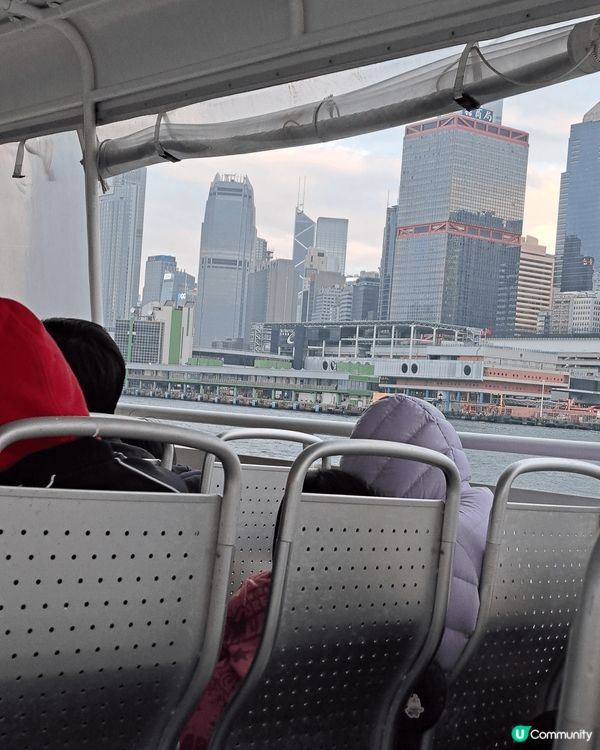 坪洲遊。中環碼頭搭船1小時內，到埗後可行家樂徑的手指山。1小...