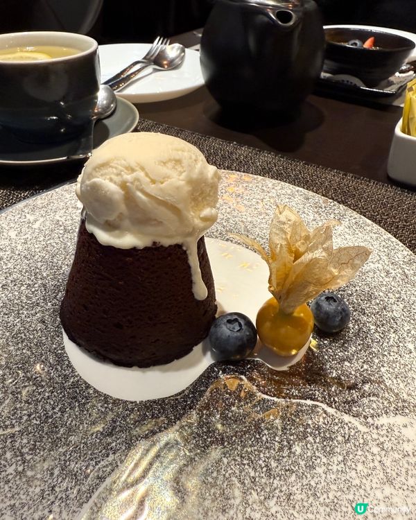 【 品嘗五星大廚手藝的法式西餐 】