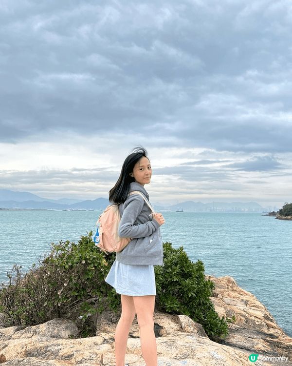 第一張是東京的公園賞櫻花，粉紅色的櫻花非常ig-able.