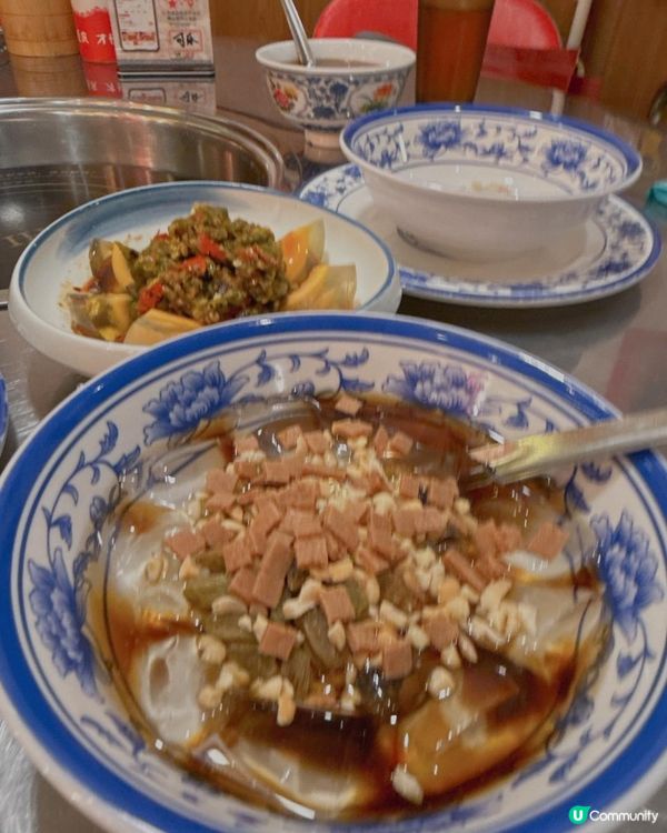 超新鮮牛蛙魚頭麻辣火鍋